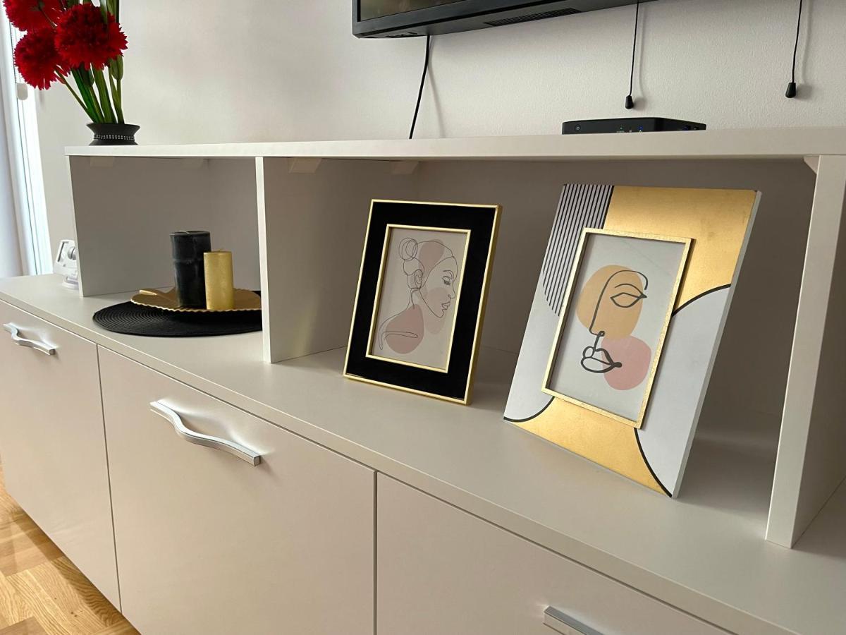 City Apartmani Ni エクステリア 写真