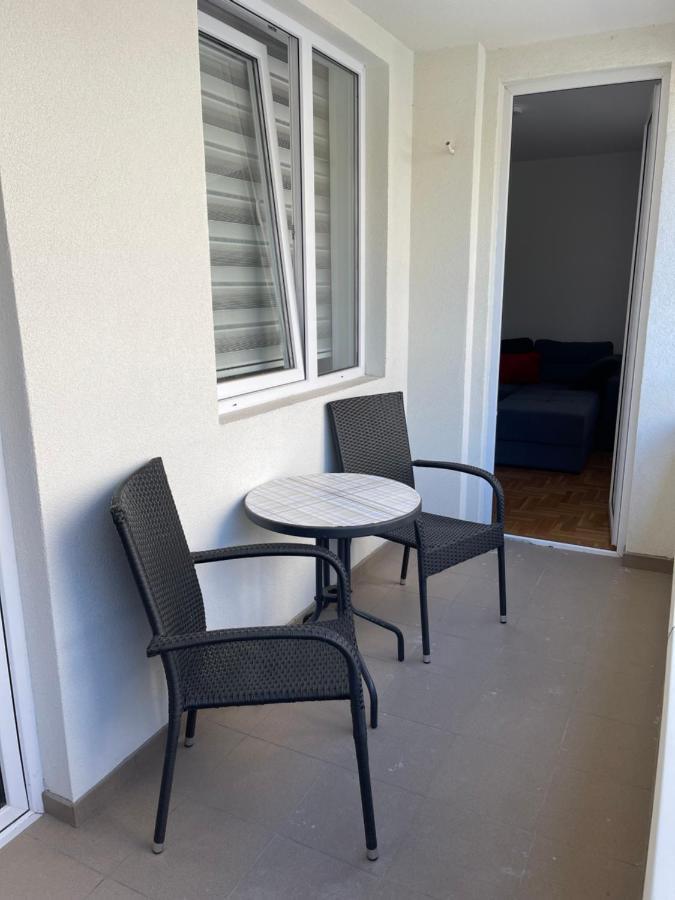 City Apartmani Ni エクステリア 写真